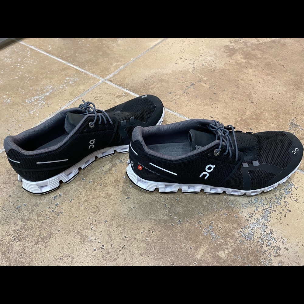 On Cloud Tennis Shoes